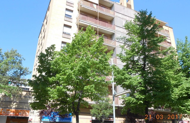 Granollers. No more than 5 nights, only over 10 years old.