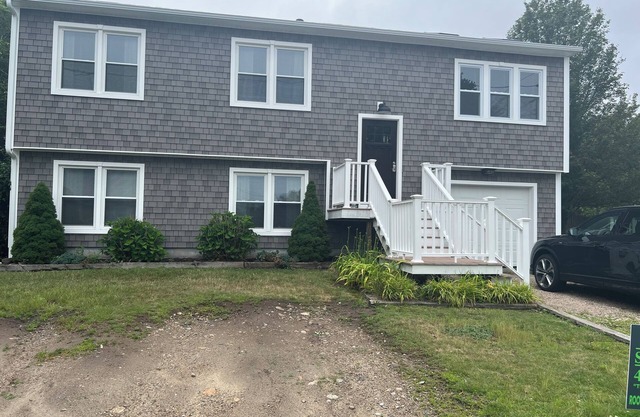 Great 5 Bedroom in Beautiful Bonnet Shores, Narragansett R