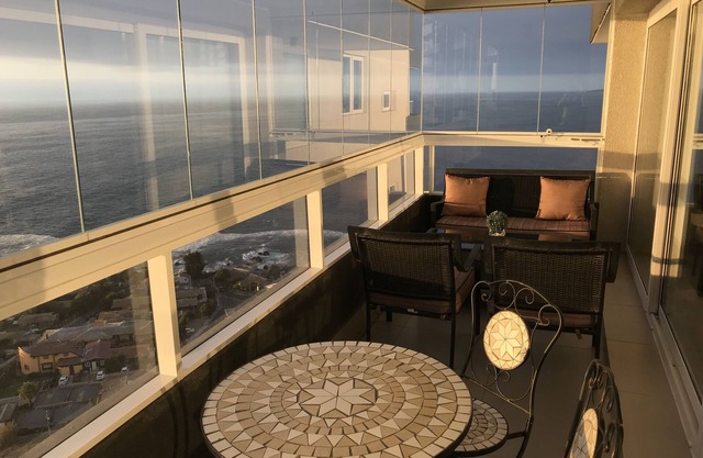 Great ocean view and full relax in a stunning Apt.