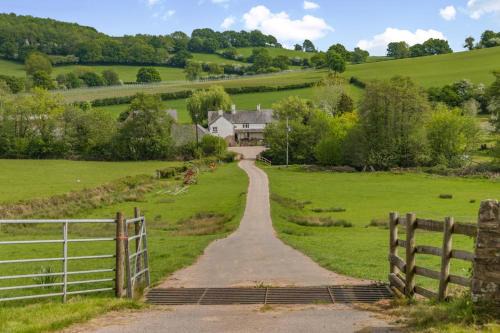Great Tre-Rhew Farm