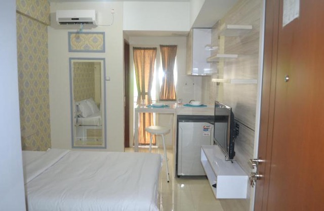Green lake view apartement - ciputat