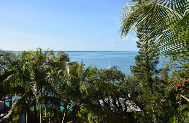 Green Turtle Cay Home, Sleeps 7, With Dock Slip And Amazing Sunset Views