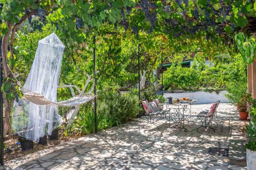 Green Yard Family Holiday Home Sidari Corfu