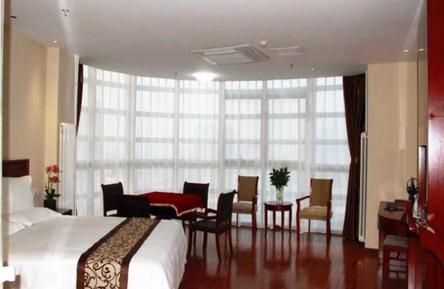 GreenTree Inn Tianjin Jinghai District Jinqiao International Trade Center Express Hotel
