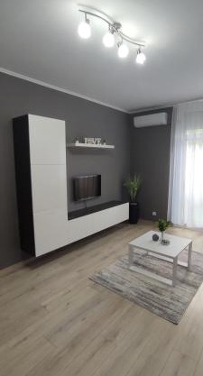 Grey Deluxe Apartman Kaposvár