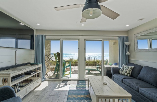 Ground Floor Gulf Front Oasis On Crystal Beach