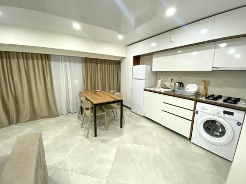 GSS - B Apartment