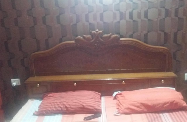 guarnteed satisfication.nice and sweet place to sta .you will feel joyful stay