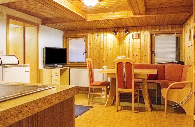 Guest House 'Fewo Roturach' with Mountain View, Shared Terrace and Wi-Fi