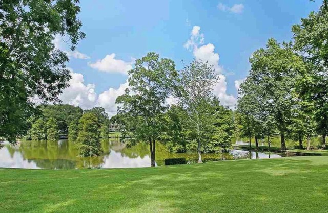 Guesthouse w Lake Access Private Retreat - Historic Highland Rd Home Sweet Home”