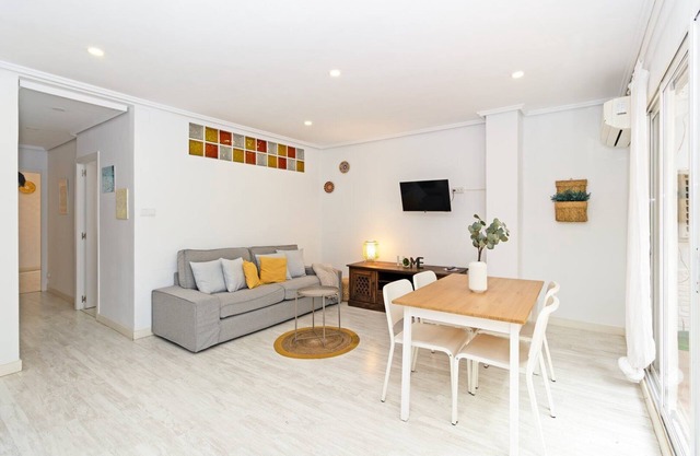 GuestReady - Spacious flat in Valencia Centre