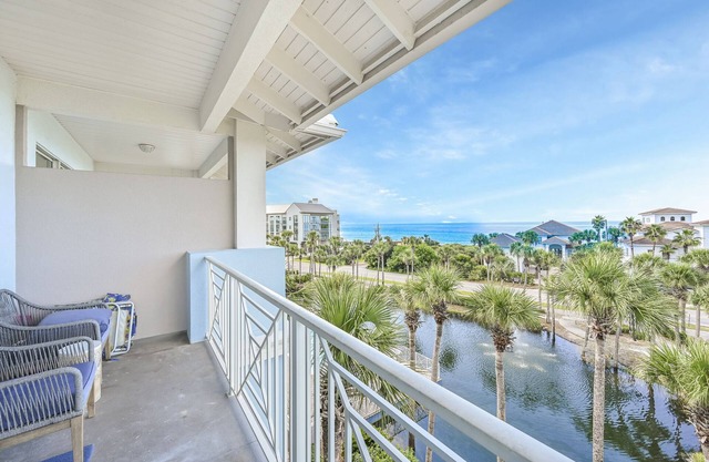 Gulf Views Private Beach Walkable Heated Pool
