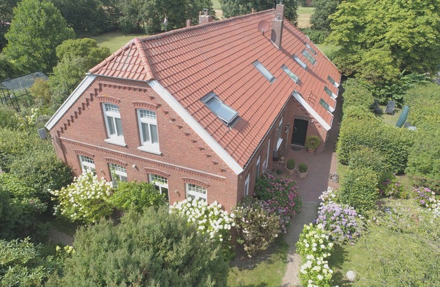 Gulfhof-ferien Briese Ferienwohnung Döschdeel - Urlaub im Historischen Denkmal