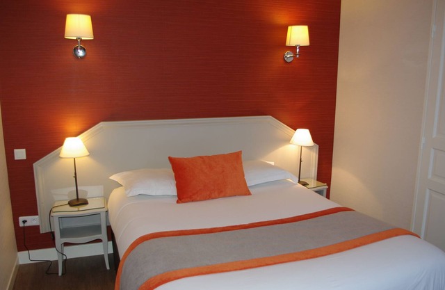 Hôtel De La Gare Troyes Centre