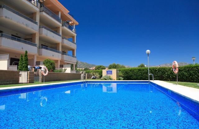 H205-107 UHC OLIVERAS V APARTMENTS