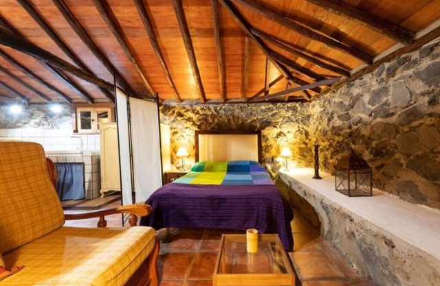 Hacienda Jardín de las Hespérides Eritía. Casa Rural en Medio del Bosque