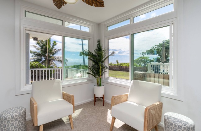 Hale Kahakai - Oceanfront Retreat - Direct Beach Access