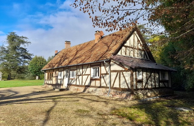 Half-timbered house in NANCAY for 4 people 5min from Radioastronomie