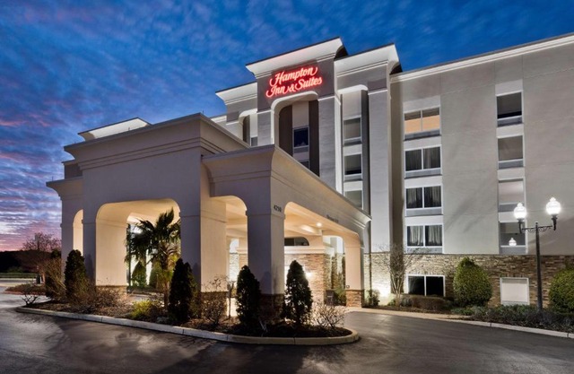 Hampton Inn & Suites Lanett/West Point