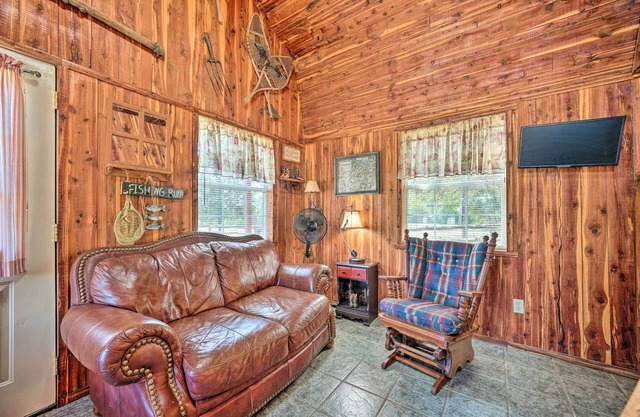 Hand-Built 'Black Fork Cabin 2' w/Fire Pit!