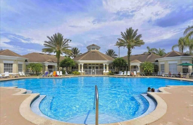 Harry's Mystical Hideaway in Gated Windsor Palms 15 minutes to Disney