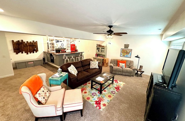 Hatteras Hideaway - Perfect for wanting to enjoy all that Columbia has to offer.