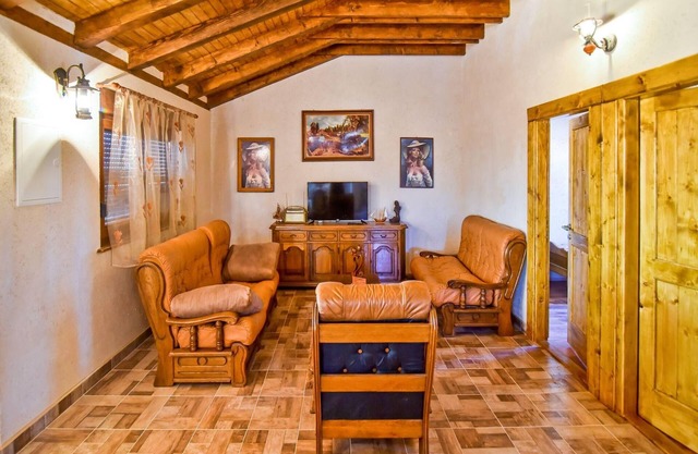 Haus Anita 2 mit Pool fűr 8 Personen