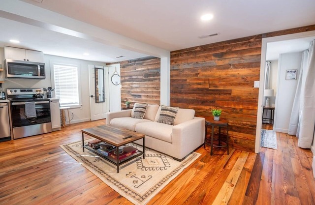 Heart of Park Circle - 2 Bedroom