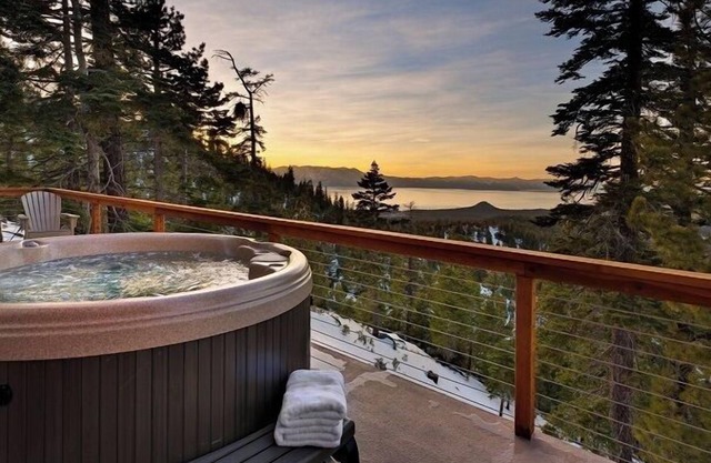 Heavenly Ski-Out Luxurious Condo!