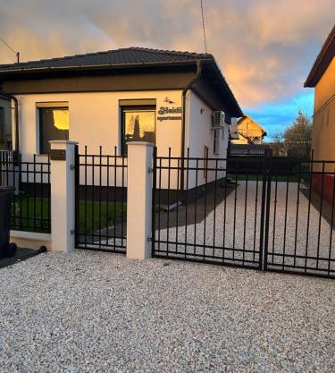 Heidi Apartman
