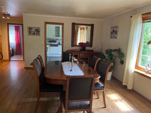 Hele huset til disponerig i Halden