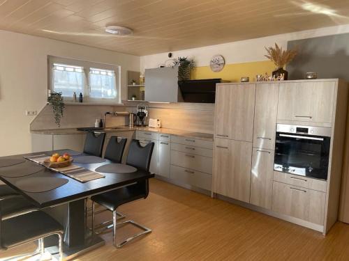 Helle, gemütliche, kühle,moderne Wohnung Nähe Europapark, Straßburg, Schwarzwald