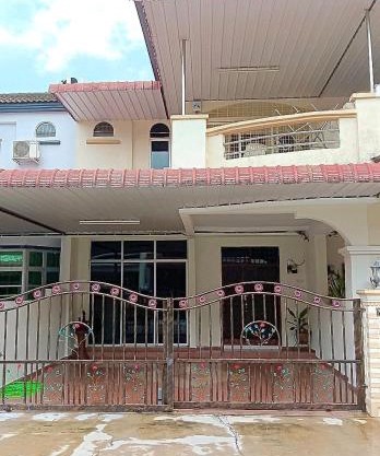 HELLO HOMESTAY