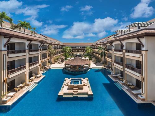 Regency Resort 