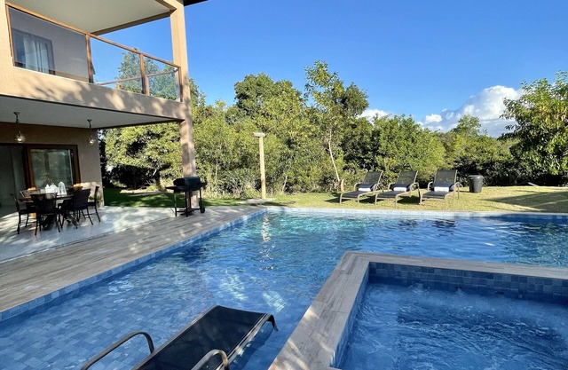 High standard house in Itacimirim in Quinta das Lagoas