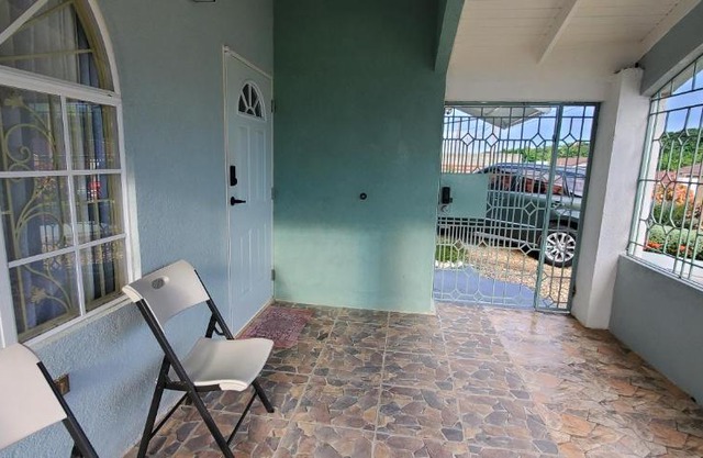 Hillside Retreat in Gated Community Close to Beach