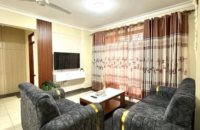 Hillsview Apartment