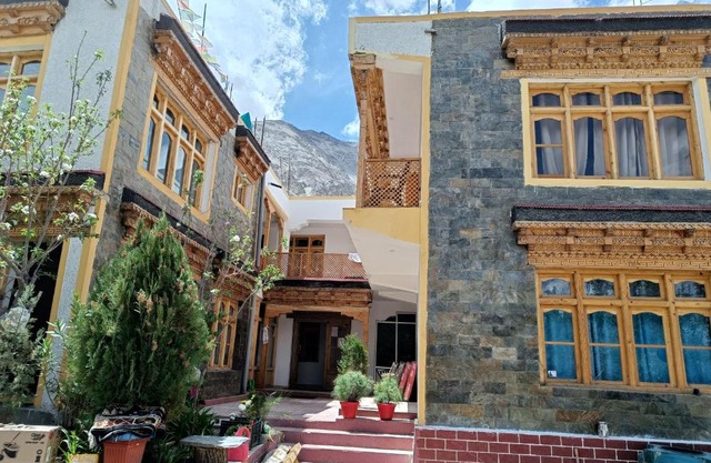 Himalayan Regal House