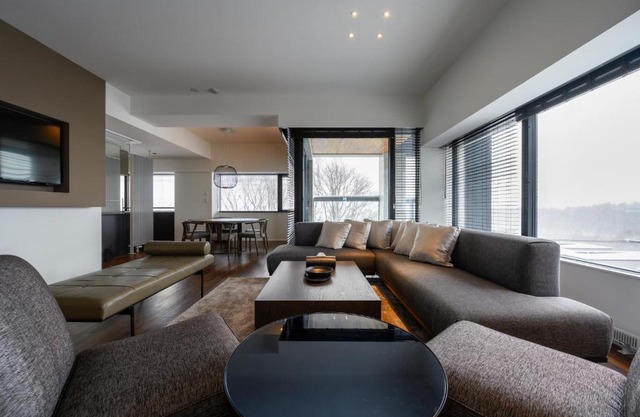 Hinzan 401A 2Bdrm Penthouse