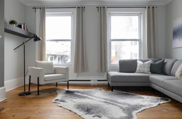 Historic Downtown Apt #2