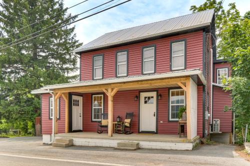 Historic Home with Mountain Views in Dry Run