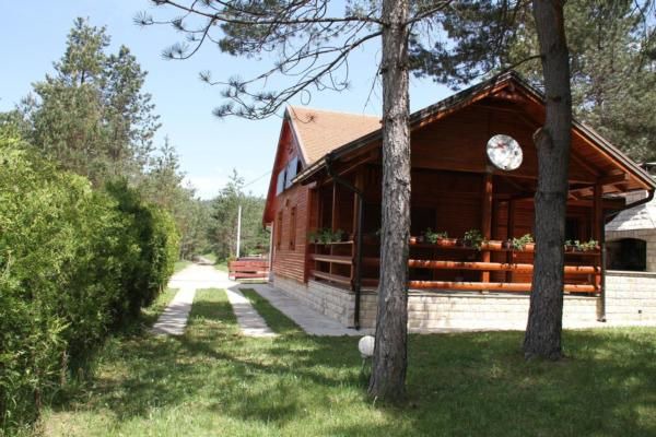 Holiday house Titova Korenica for 4 - 5 persons with 2 bedrooms - Holiday house