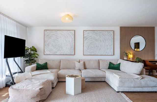 Holiday Apartment 'At the Feldberg Summit' - 90m², Ski in/out, Red Card, Hiking & Biking from Your Doorstep