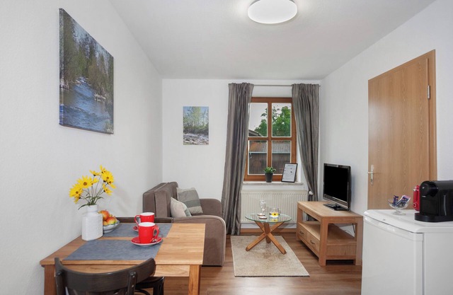 Holiday Apartment 'Eschach' with Shared Garden, Balcony and Wi-Fi