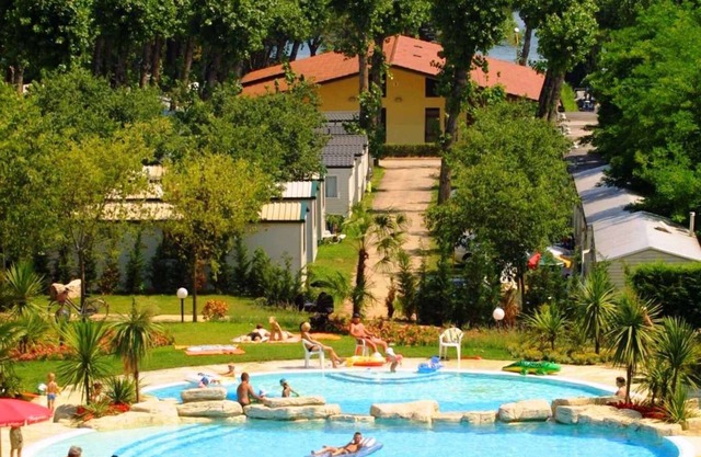 Holiday Campsite 