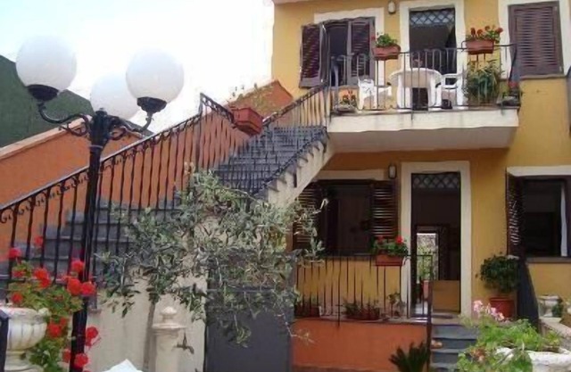 Ferienwohnung Acireale Für Personen 