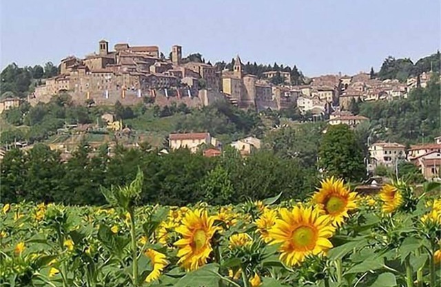 Holiday Anghiari Persons 