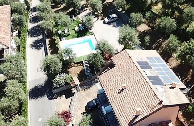 Holiday apartment Brenzone for 1 - 4 persons with 1 bedroom - Holiday apartment in one or multi-fami
