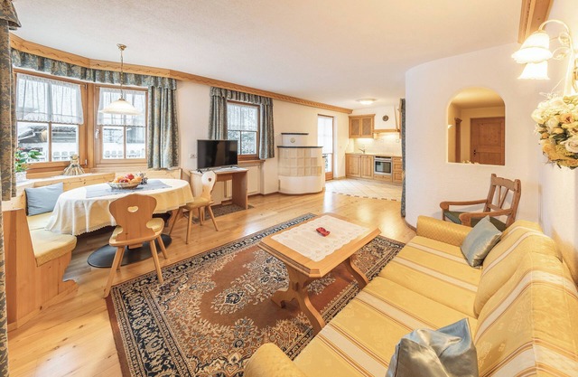 Holiday Apartment "Désirée Dolasilla" with Balcony, Mountain View, Wi-Fi & TV