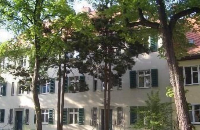 Holiday apartment Dresden for 1 - 4 persons with 2 bedrooms - Holiday apartment in one or multi-fami